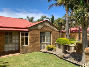 Palm Waters 1 Inverloch